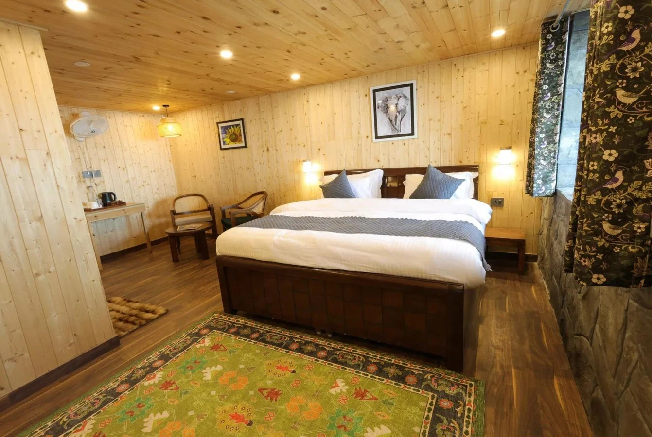 Hunters Lodge photo 5