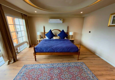 6 BHK VILLA